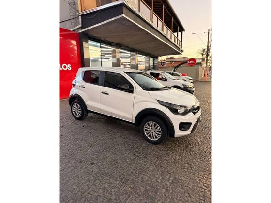 FIAT MOBI 1.0 EVO FLEX LIKE. MANUAL